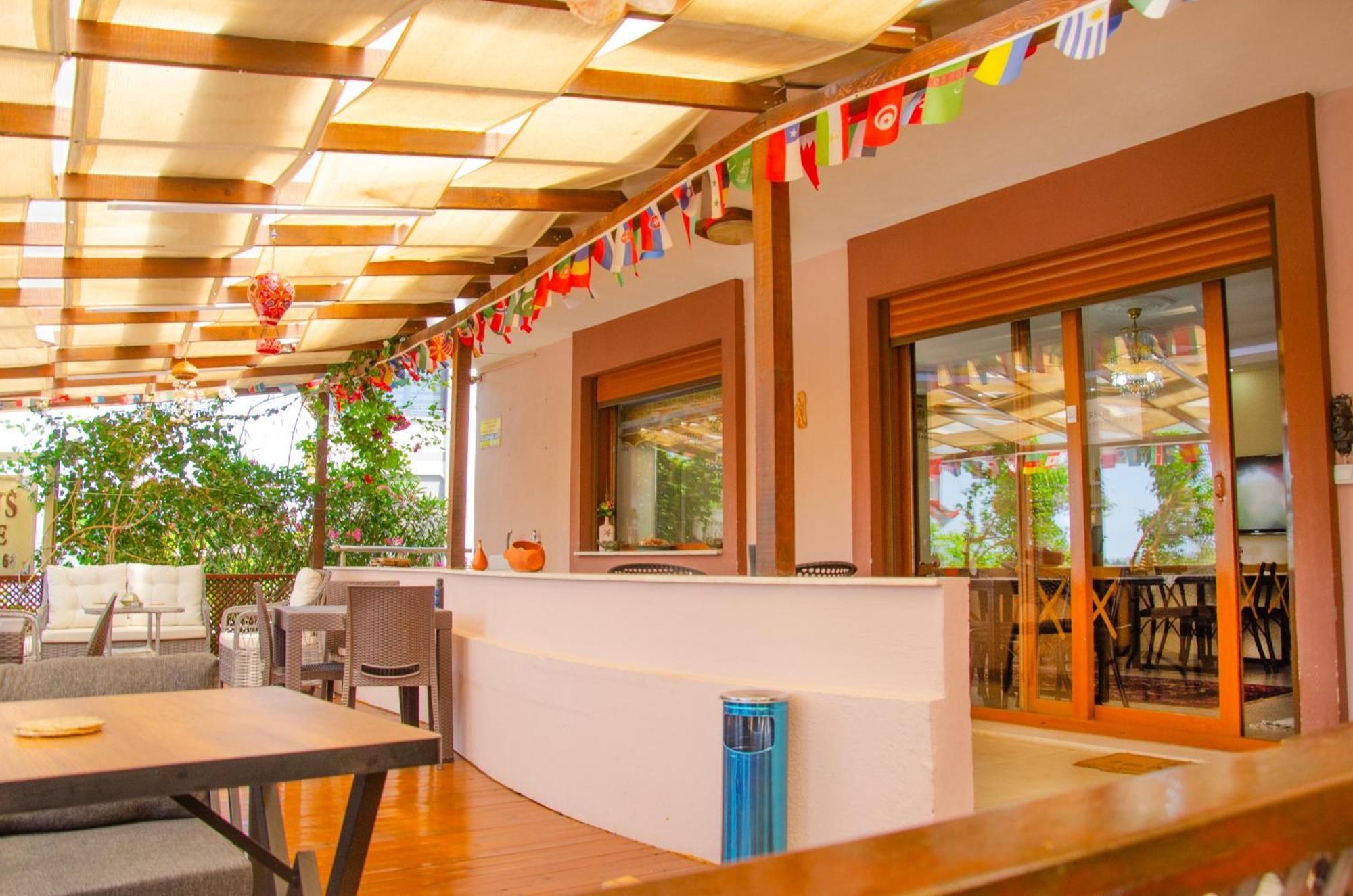 Homestay Ephesus Palaces *